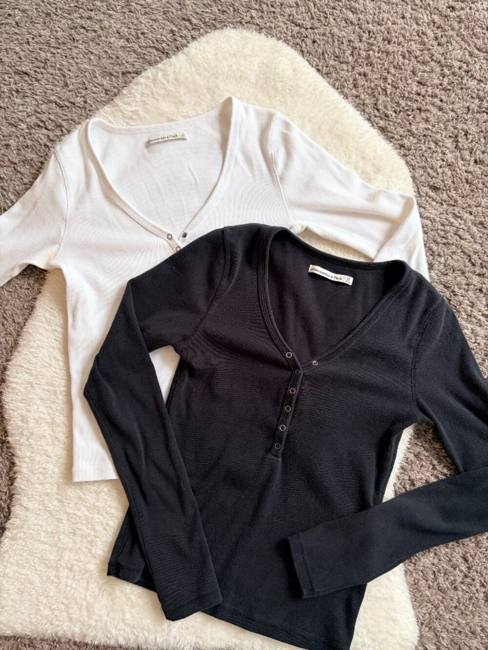 Abercrombie & Fitch, henley long sleeve tees set, 1 black and 1 white, size XS